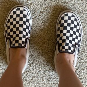Low top checkered vans